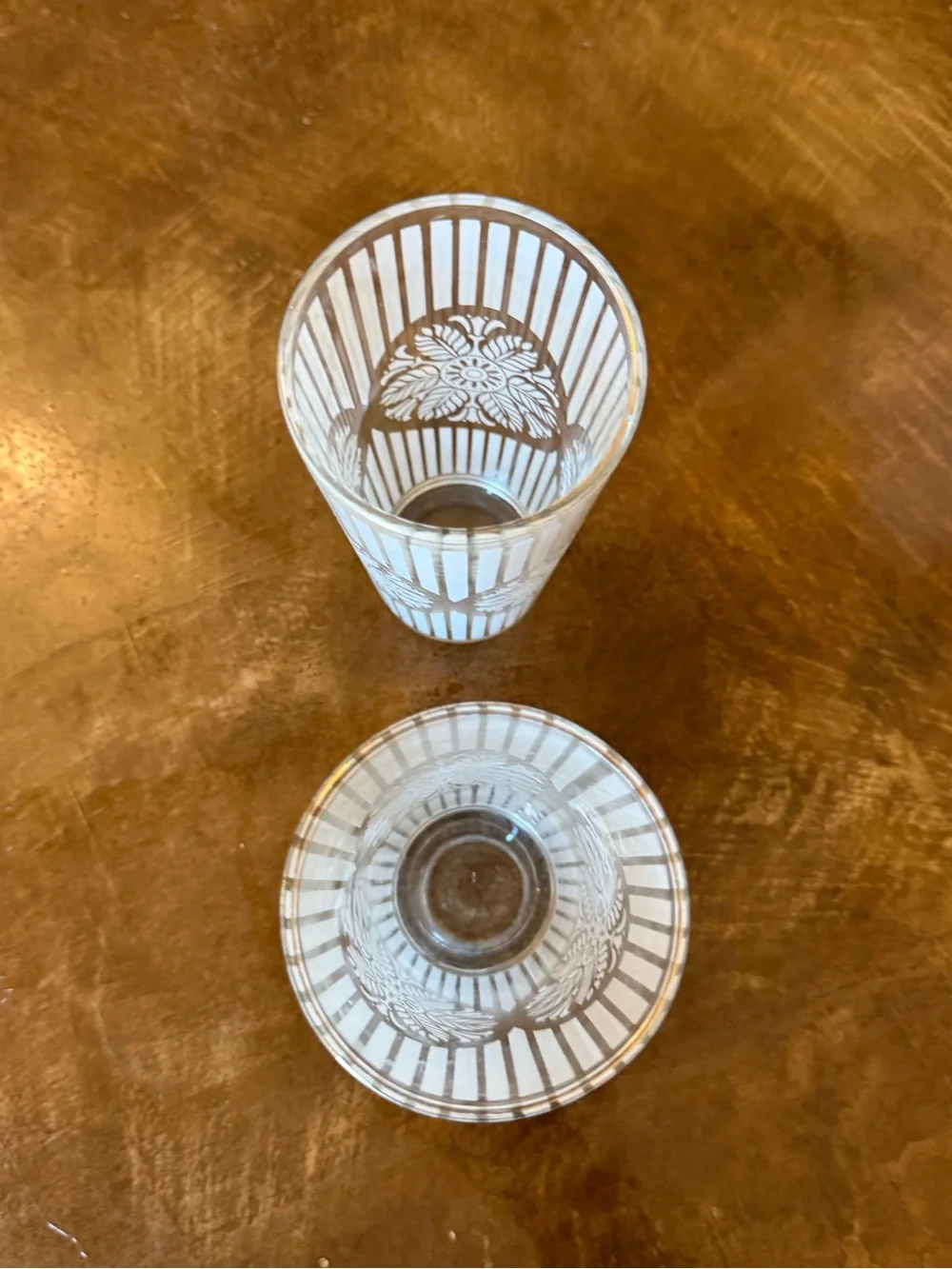 Mid century tumblers white stripped medallion design set of 2